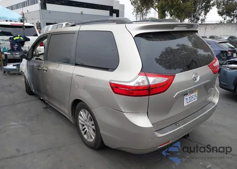 2015 Toyota Sienna Xle Premium 8 Passenger from USA, damaged, VIN 5TDYK3DC5FS545345